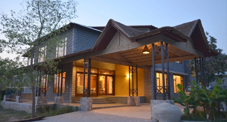 Aahna resort