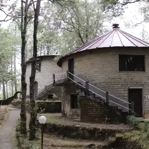 Binsar Tourism - Khali Estate